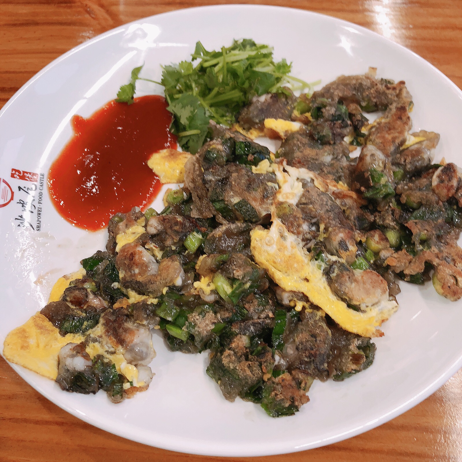 蚵仔煎和鱼丸汤,两个组合真的是很配了