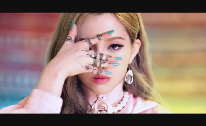 (g)i-dle-latata