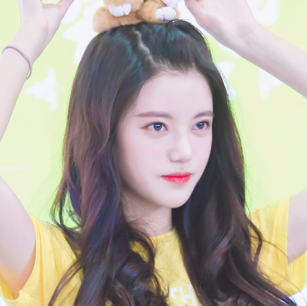 自截爱豆头像/孙珍妮和李知恩/二传dt揉脑袋