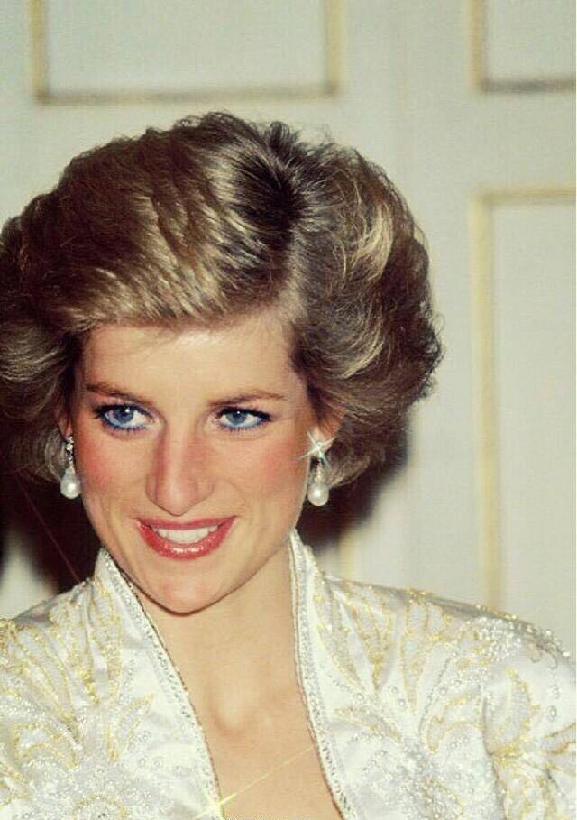 英国戴安娜王妃