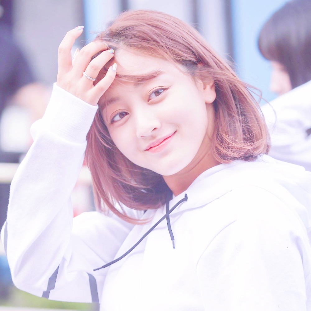 朴志效 by.桃源世子