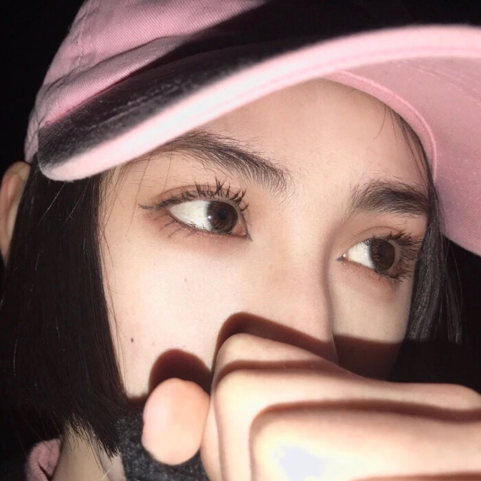 女生头像w