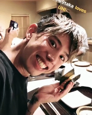 taka真的很可爱