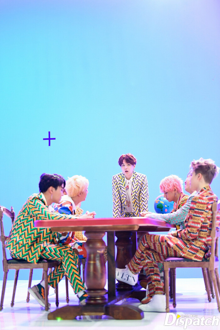 防弹少年团(bts)