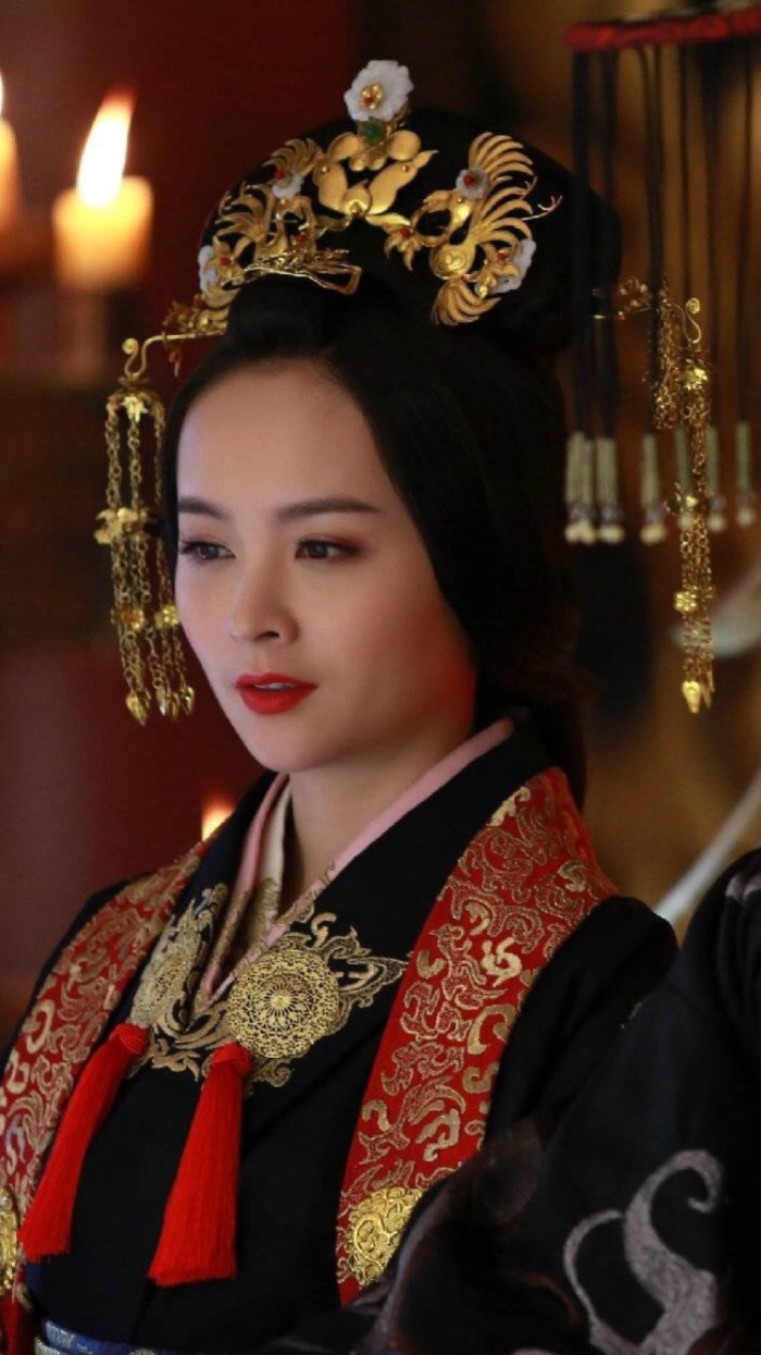 我为宫狂2-胡小璃-邓莎饰有一部武侠电视剧男主角叫施耐庵图片