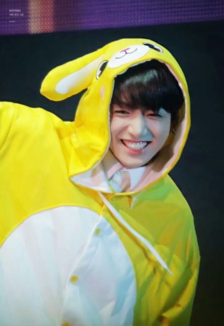防弹少年团##bts##田柾国##壁纸##黄金忙内##南韩最虎##甜酒果##萌帅