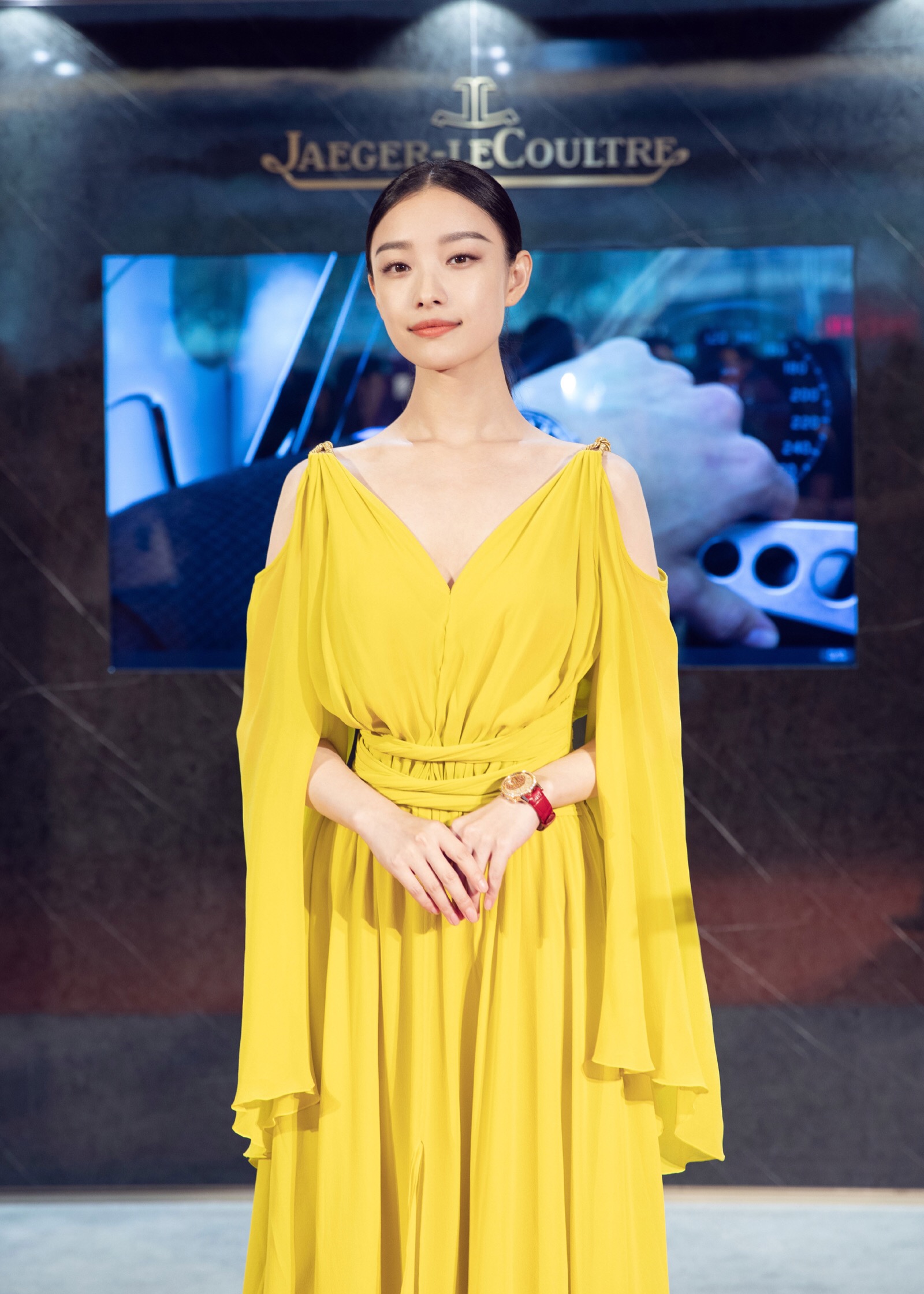 倪妮