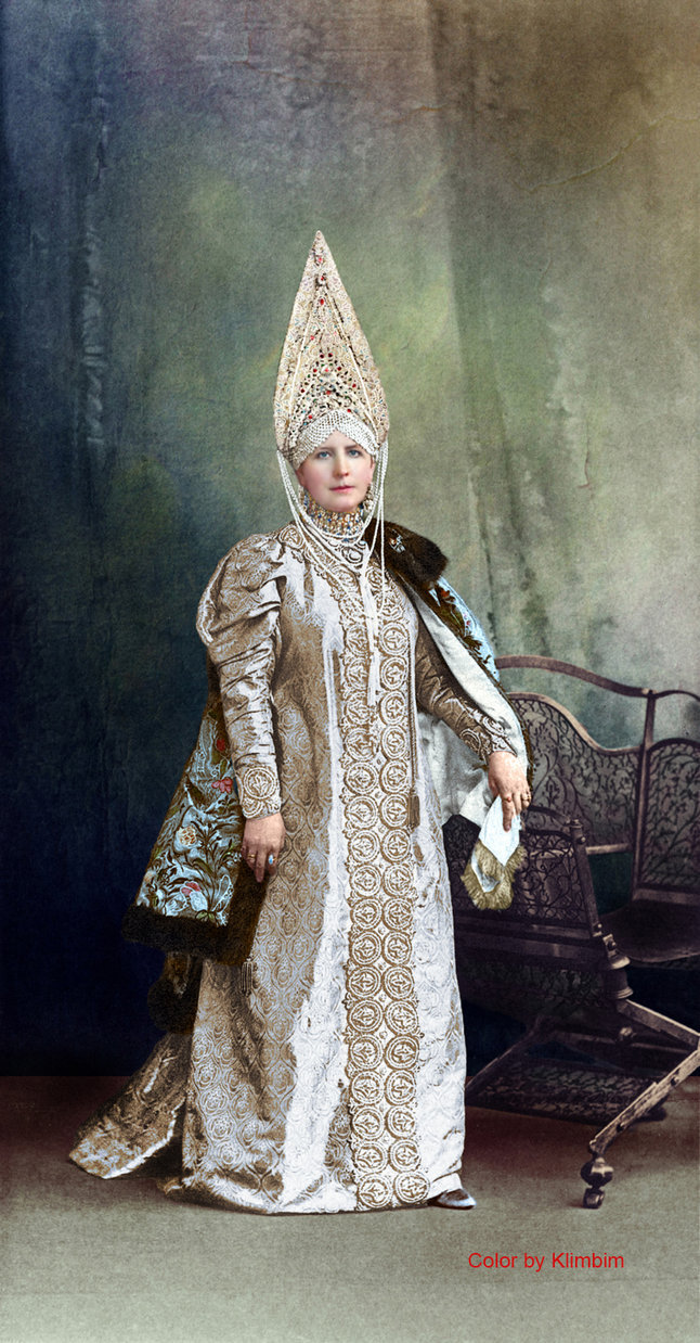 18世纪俄罗斯服饰图片
