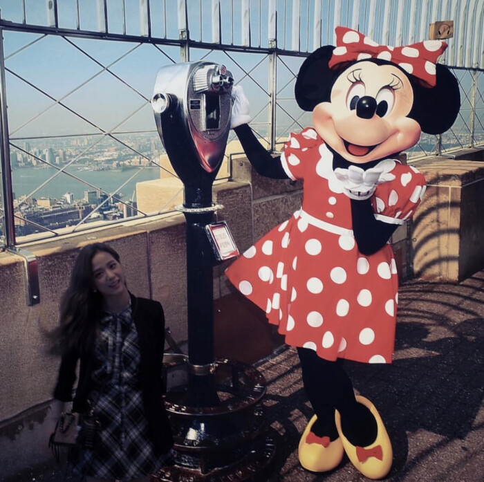 blackpink jisoo「ins」