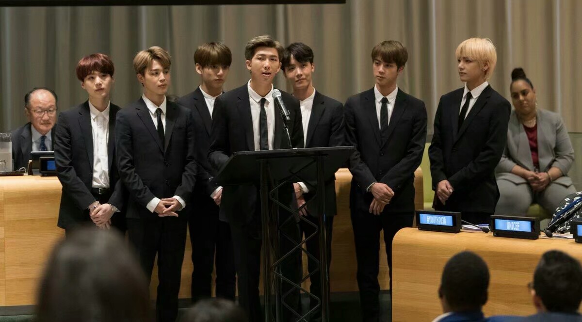 防弹少年团bts/令阿米骄傲的世界弹
