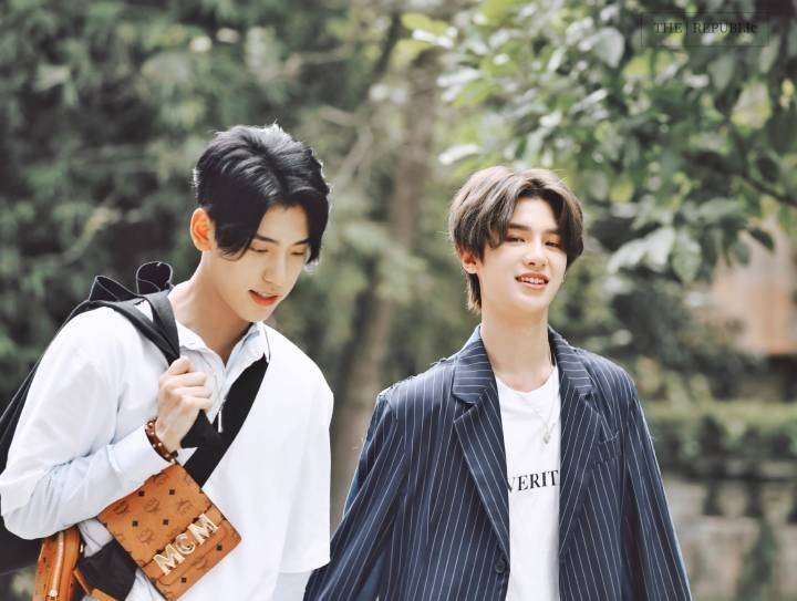 王子异 justin黄明昊