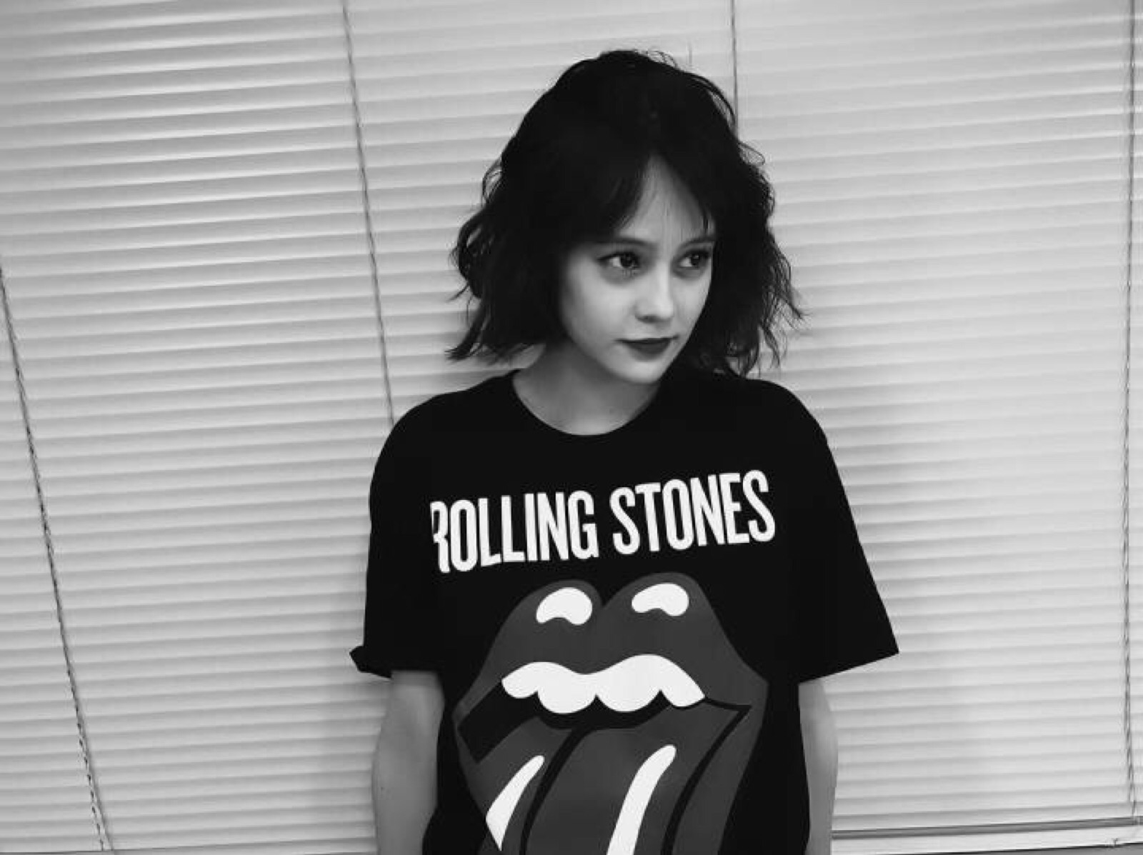 vivi模特emma 图源新浪微博:emma-vivi 侵删致歉