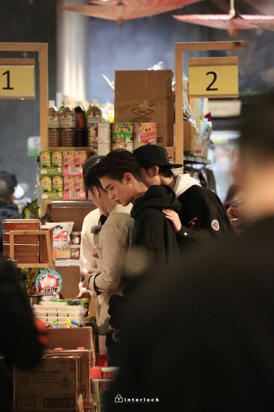 黄明昊&毕雯珺