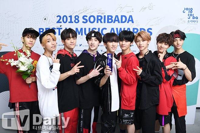 straykids个人资料身高,straykids李龙馥身高 straykids