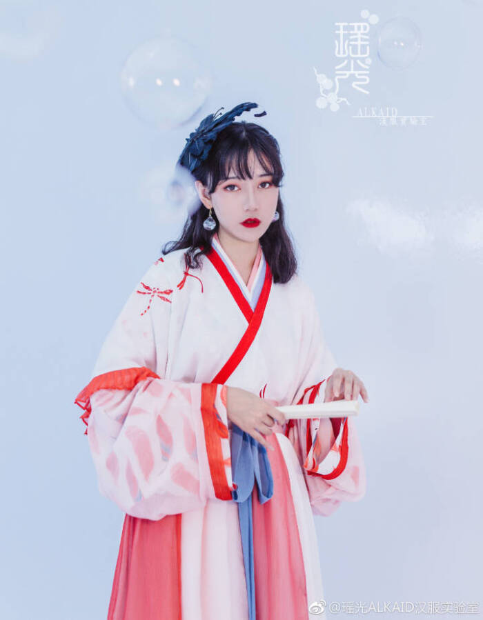 瑶光汉服实验室十月晋制《纨绔·玩酷》风花雪月系列风之羽带着风的