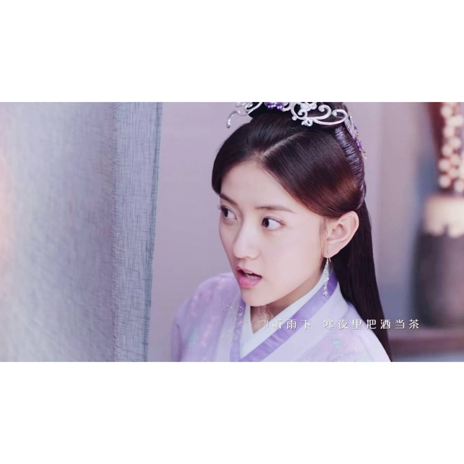 曲小檀.
