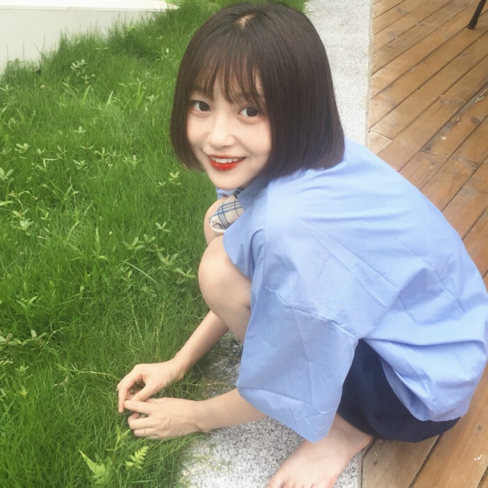 动漫 双人 四宫格 白边 双马尾 眼妆 自调 手控 腿控 软妹少女心  图