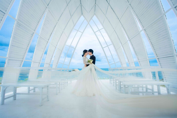 武汉婚纱摄影前十强【皇宫婚纱摄影】武汉婚纱摄影旅拍工作室领跑者