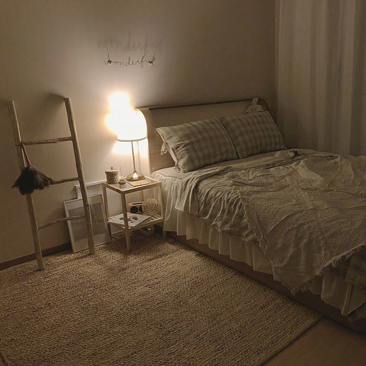 卧室简单真实图片图片