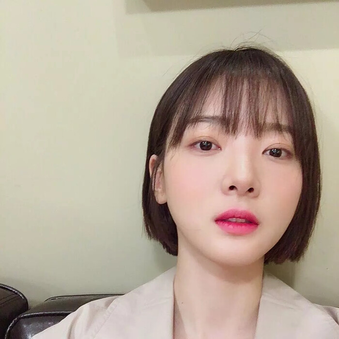 超减龄短发