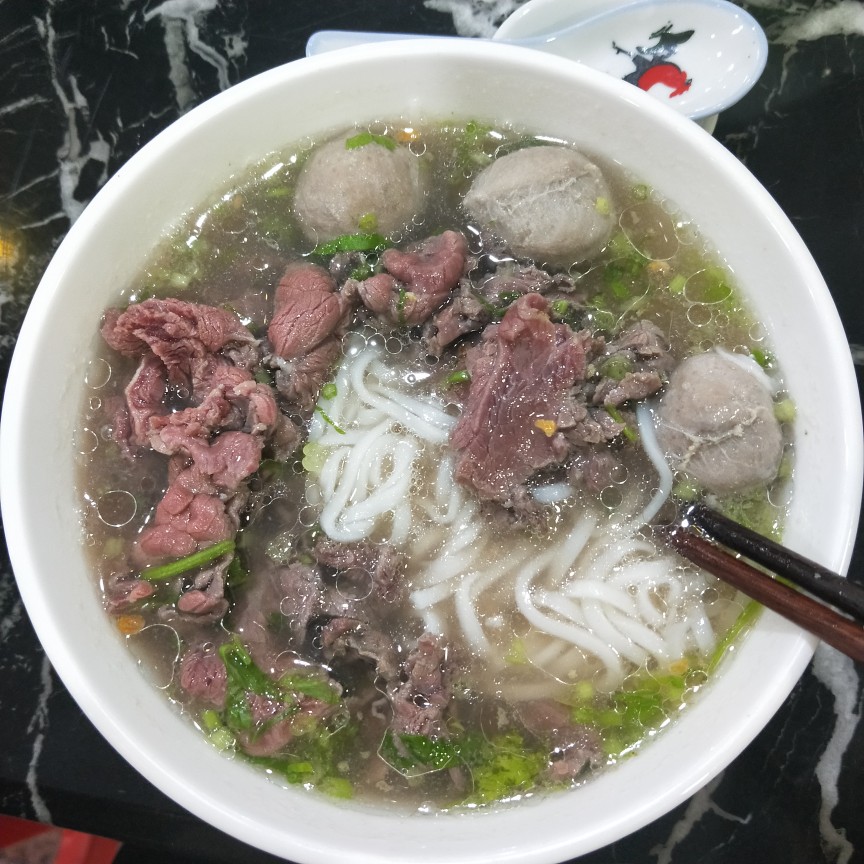 牛肉牛肉丸河粉# 回到老家的第一份