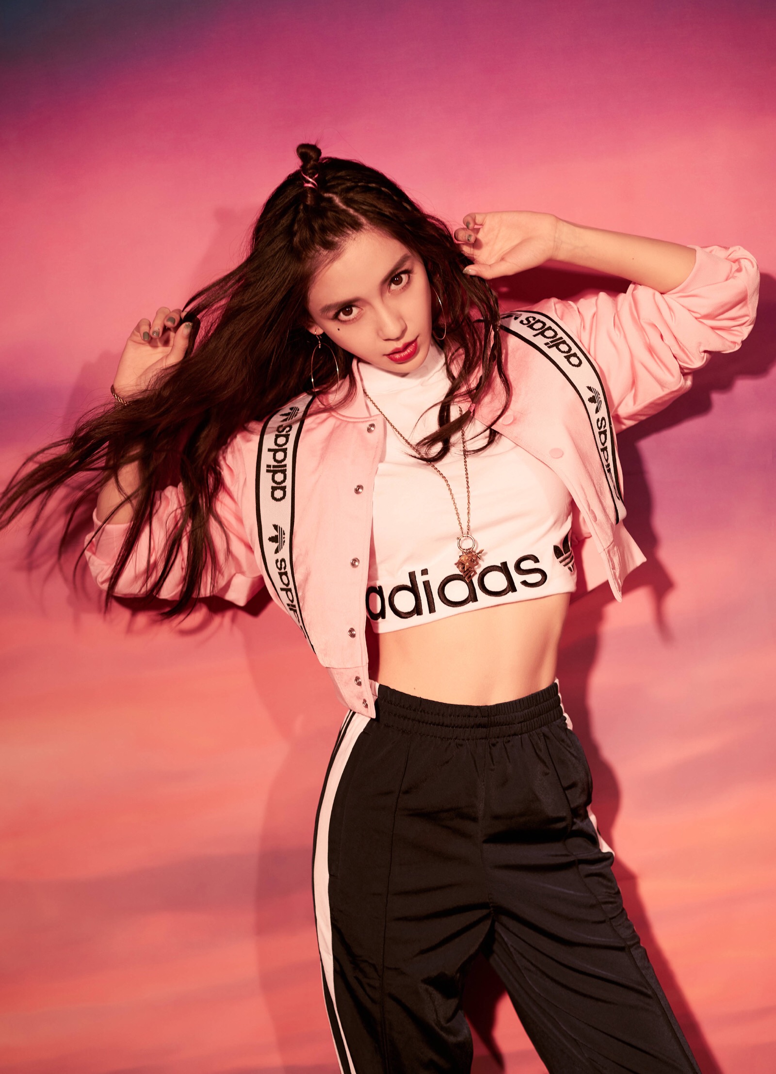 adidasoriginals大中华区代言人 杨颖