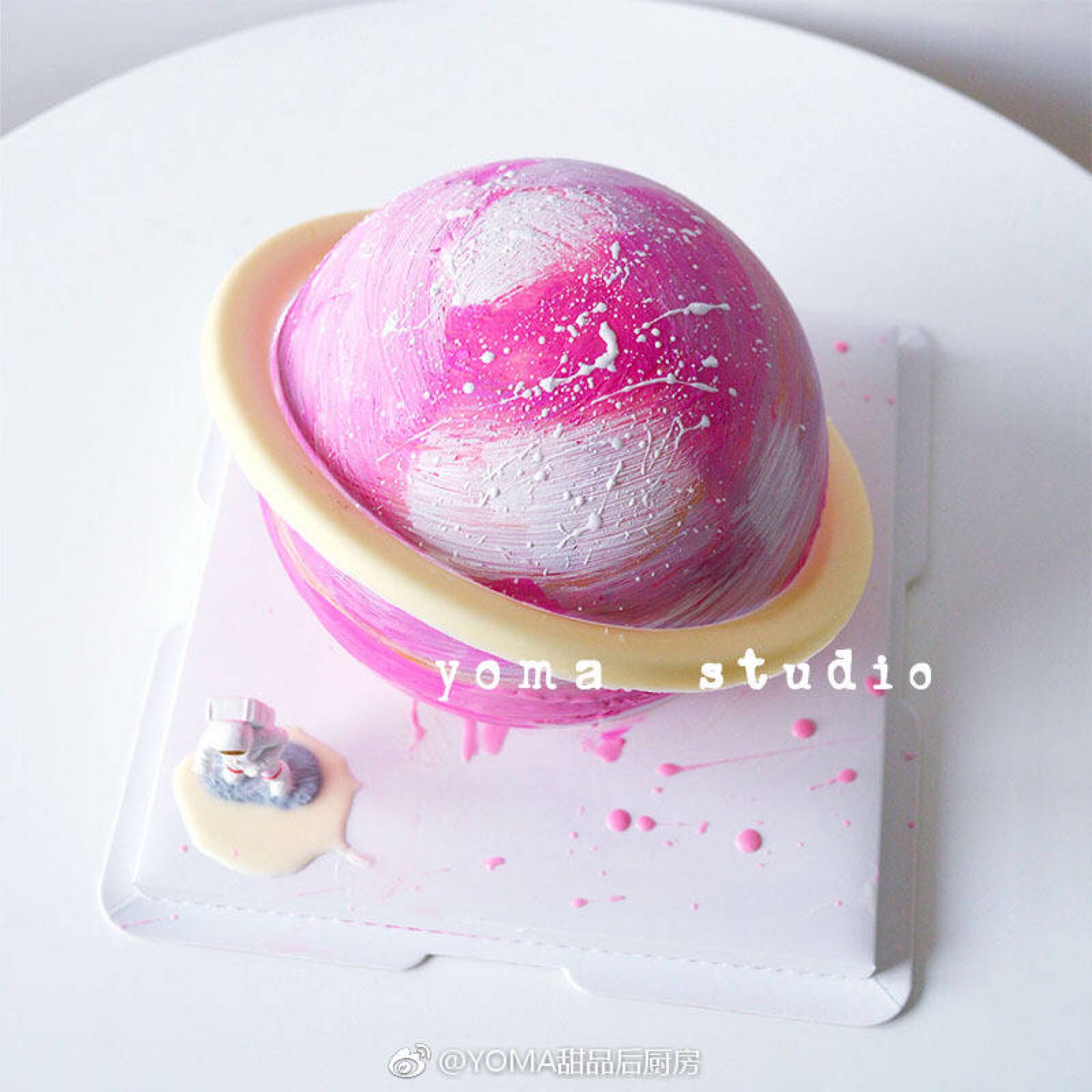 网红款星球蛋糕.慕斯球造型