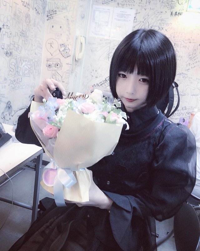 小恶魔 あの 原名志水彩乃 所属日本偶像团体 ゆるめるモ!