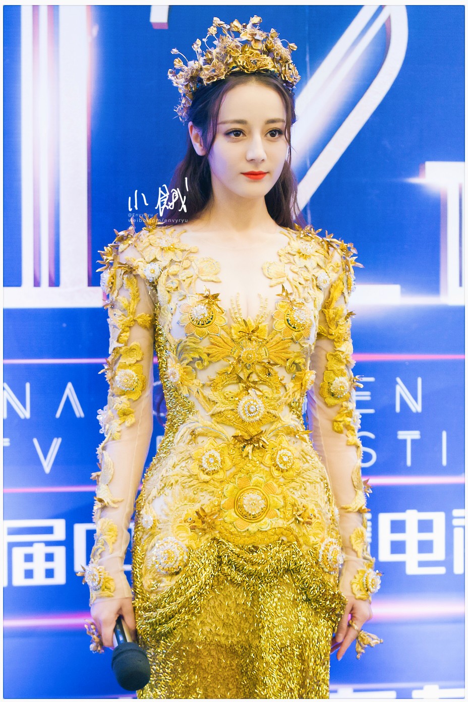 金鹰女神热巴