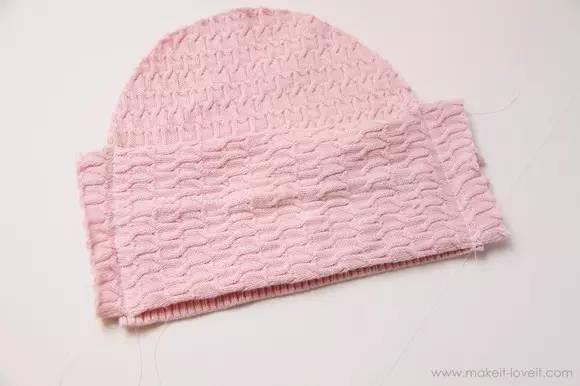 旧毛衣改造毛线帽,在寒冷的冬天让宝宝变得更可爱