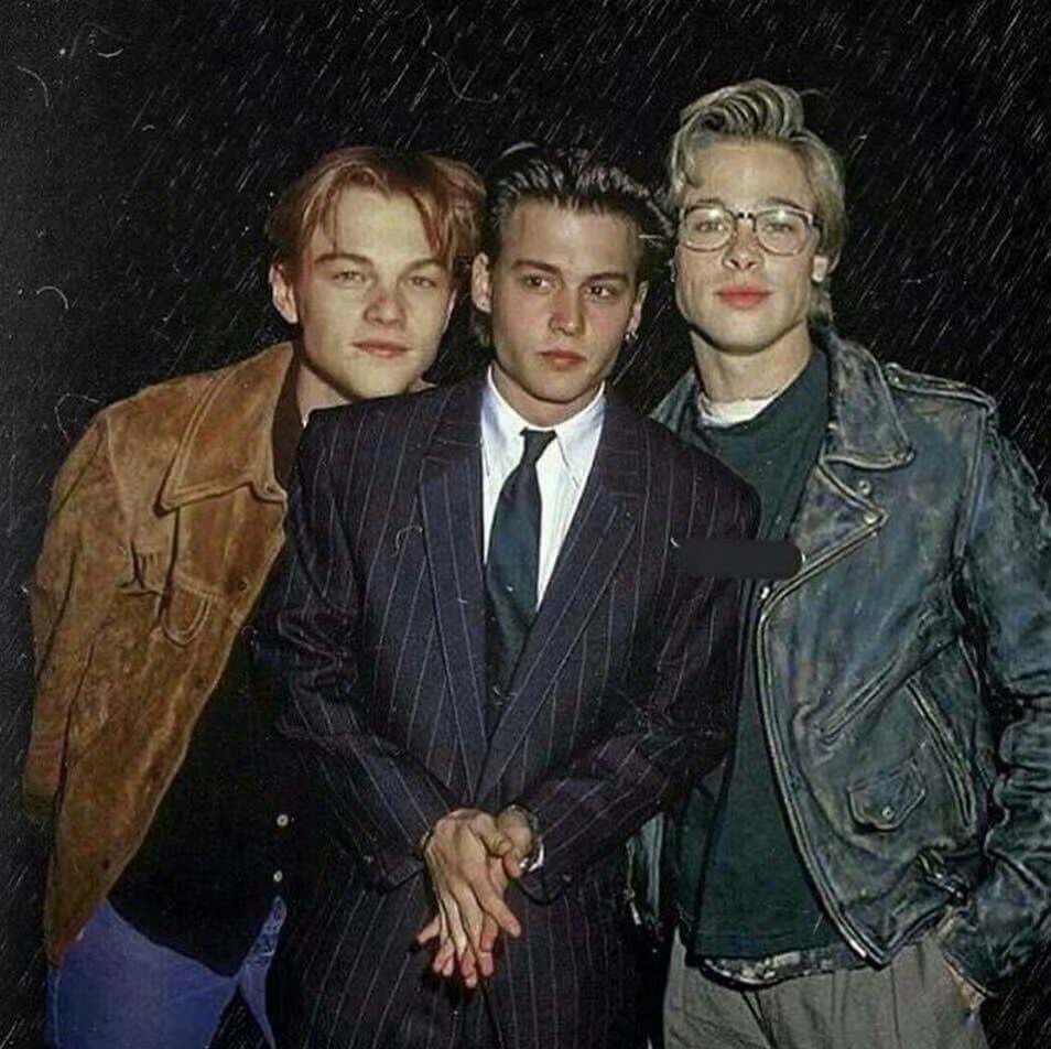 【一张珍贵的合照,1990年的小李子, 约翰尼·德普和布拉德·皮特】
