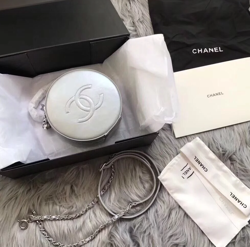 chanel圆盒子 ￥约2w6