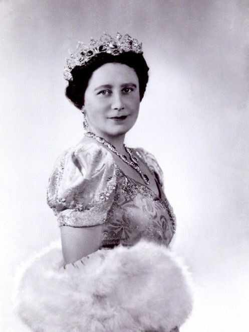 伊丽莎白王太后收藏图片