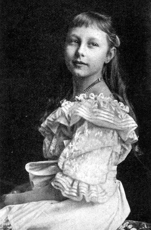 维多利亚·路易丝公主图片
