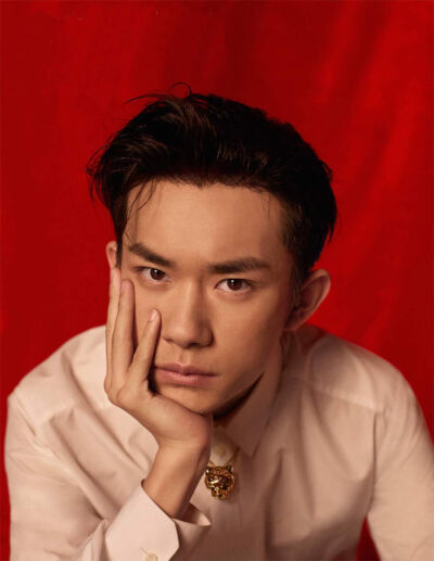 嘉人 即将18岁的你 only for jackson yee 易烊千玺