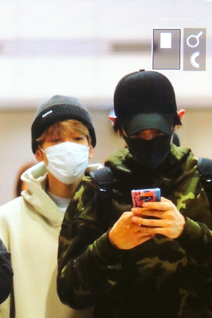 灿白吧chanbaekbar 灿白 181029 仁川机场