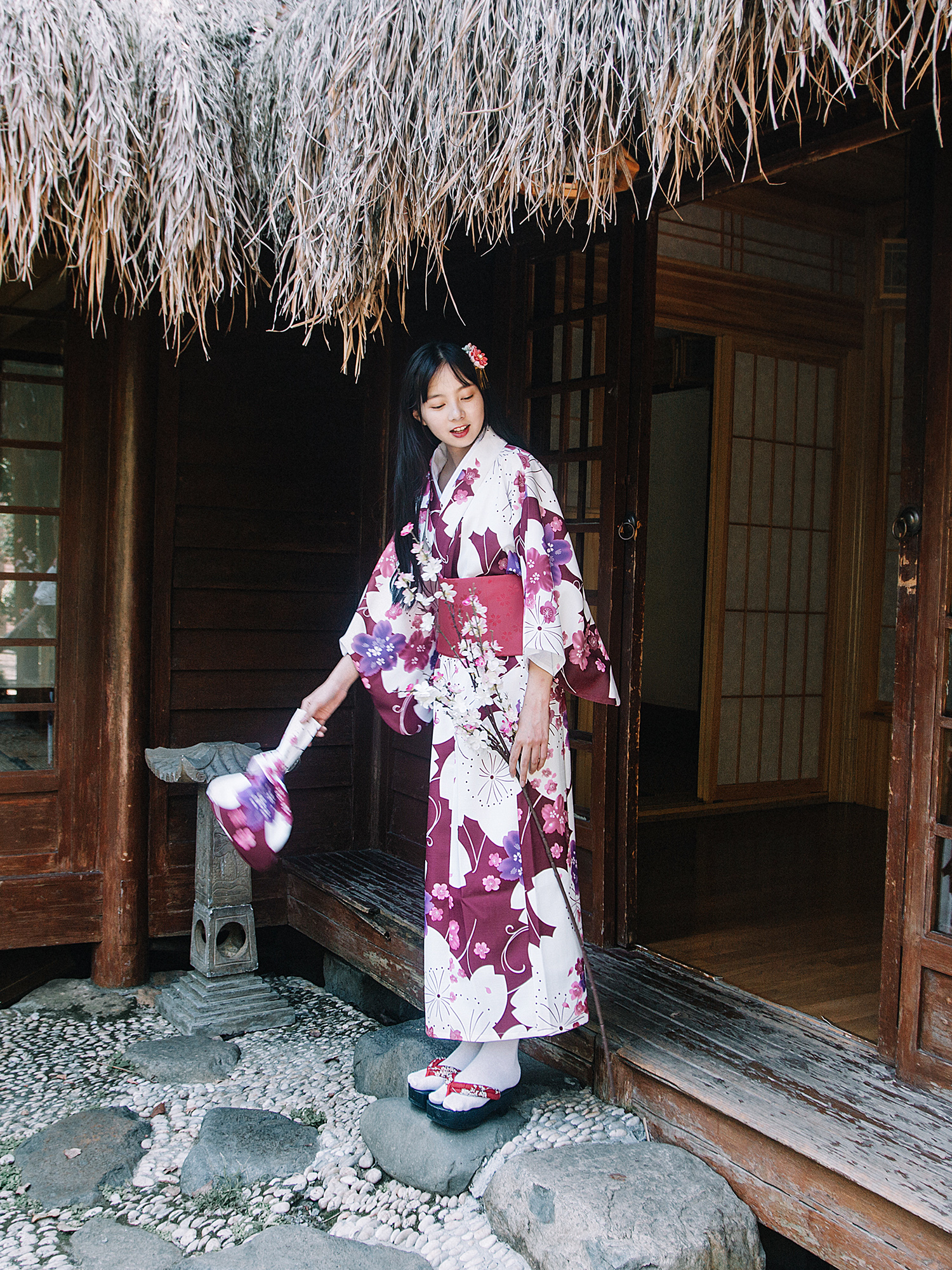 桔子点点 新款《 暗红樱花》日本和服女复古和风 改良浴衣连衣裙
