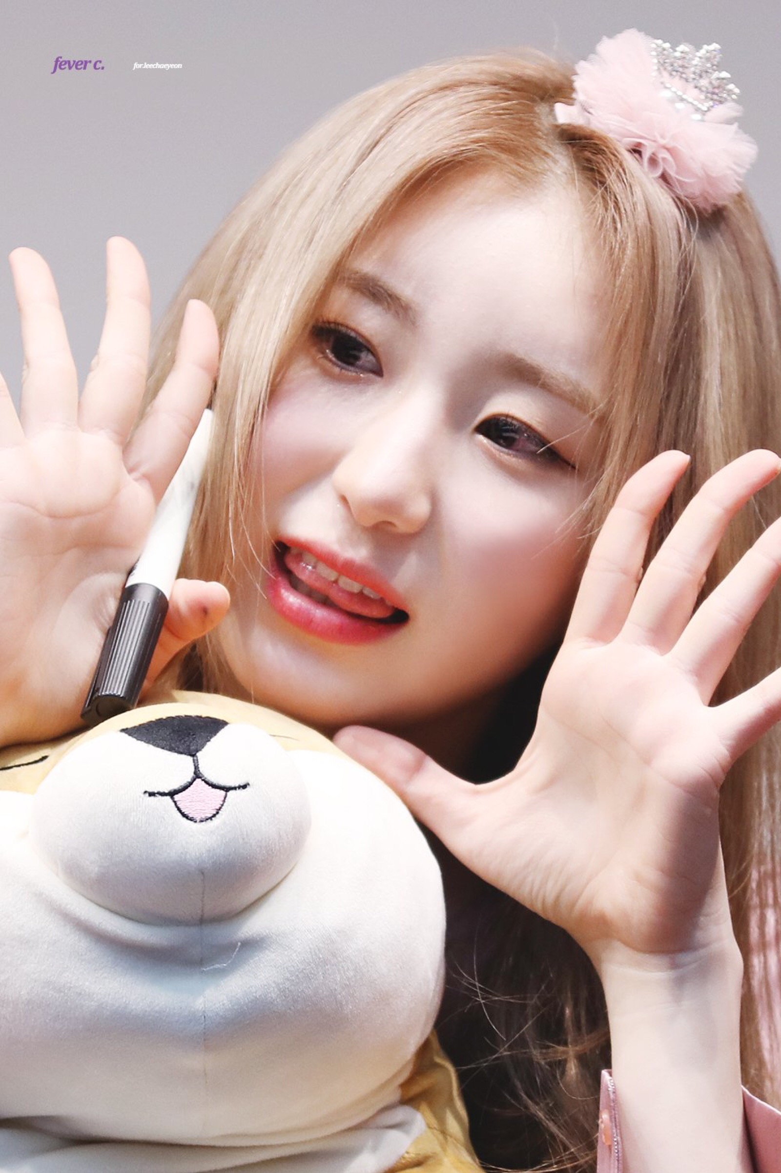 李彩燕i*zone 朝岁