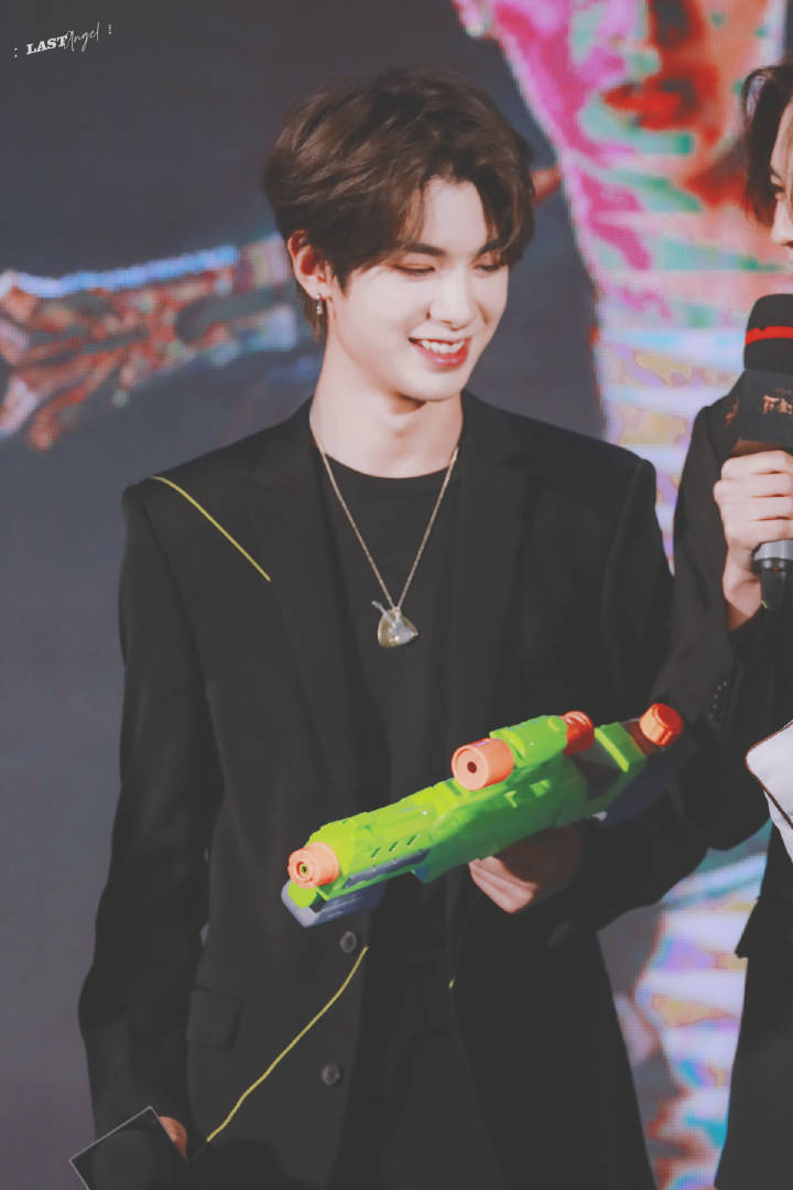 justin黄明昊【180925 古剑奇谭发布会】