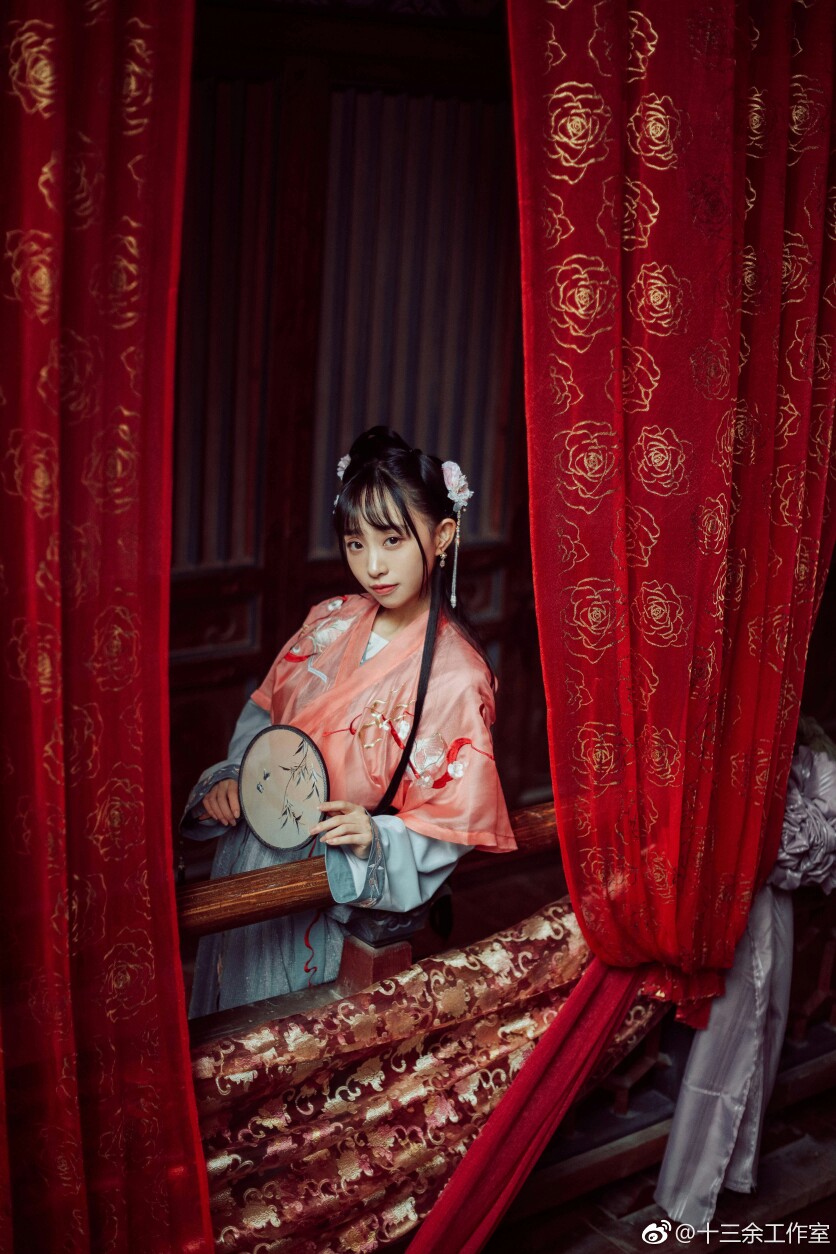 十三余小豆蔻儿