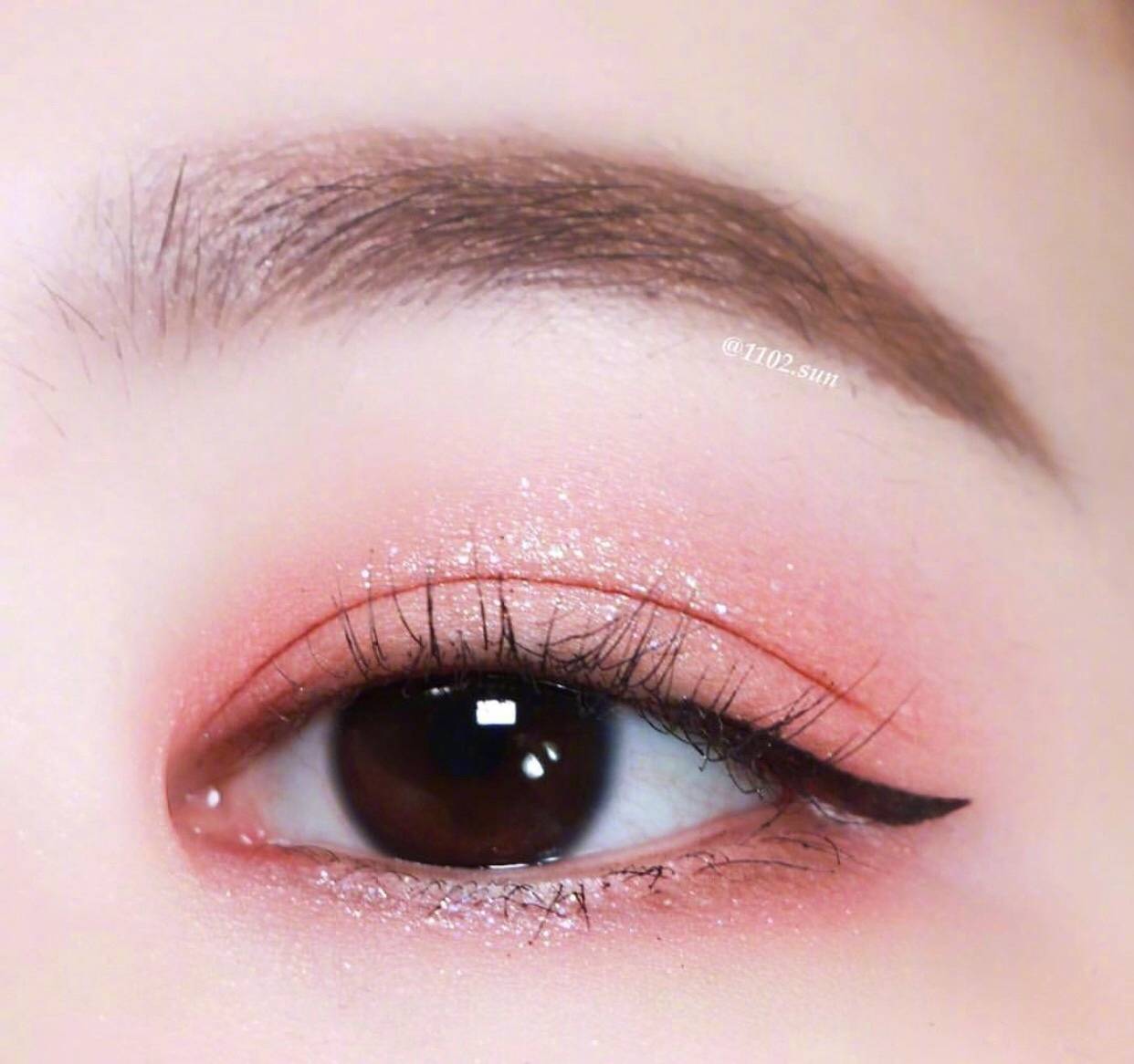 适合秋冬精致甜美的眼妆参考