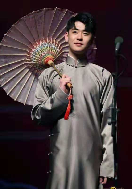 张云雷 