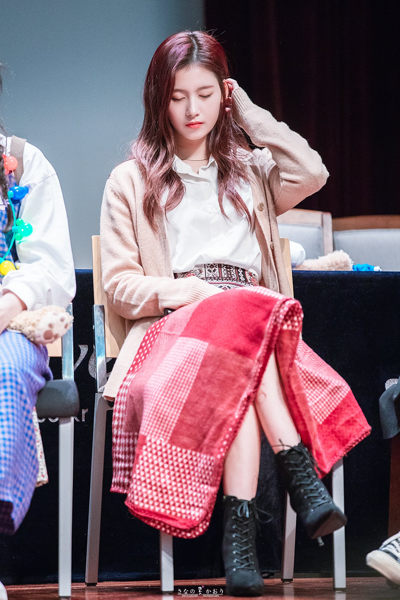 twice凑崎纱夏sana