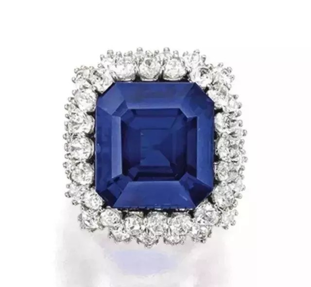 克什米尔蓝宝石,重27.68ct,无加热,阶梯形切割