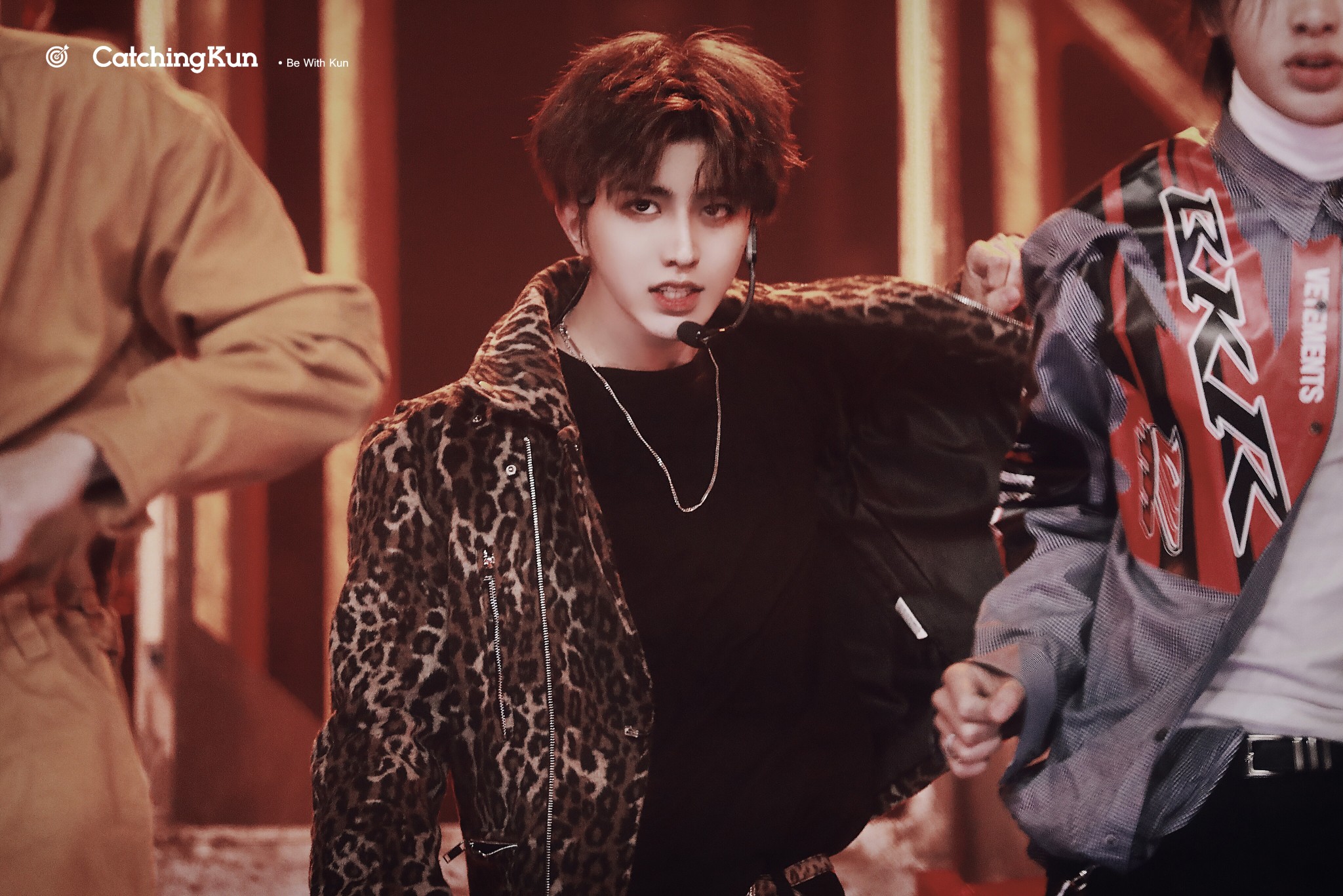 cr:catchingkun_蔡徐坤