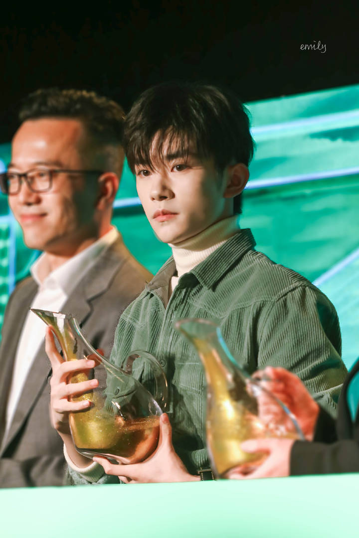jackson yi