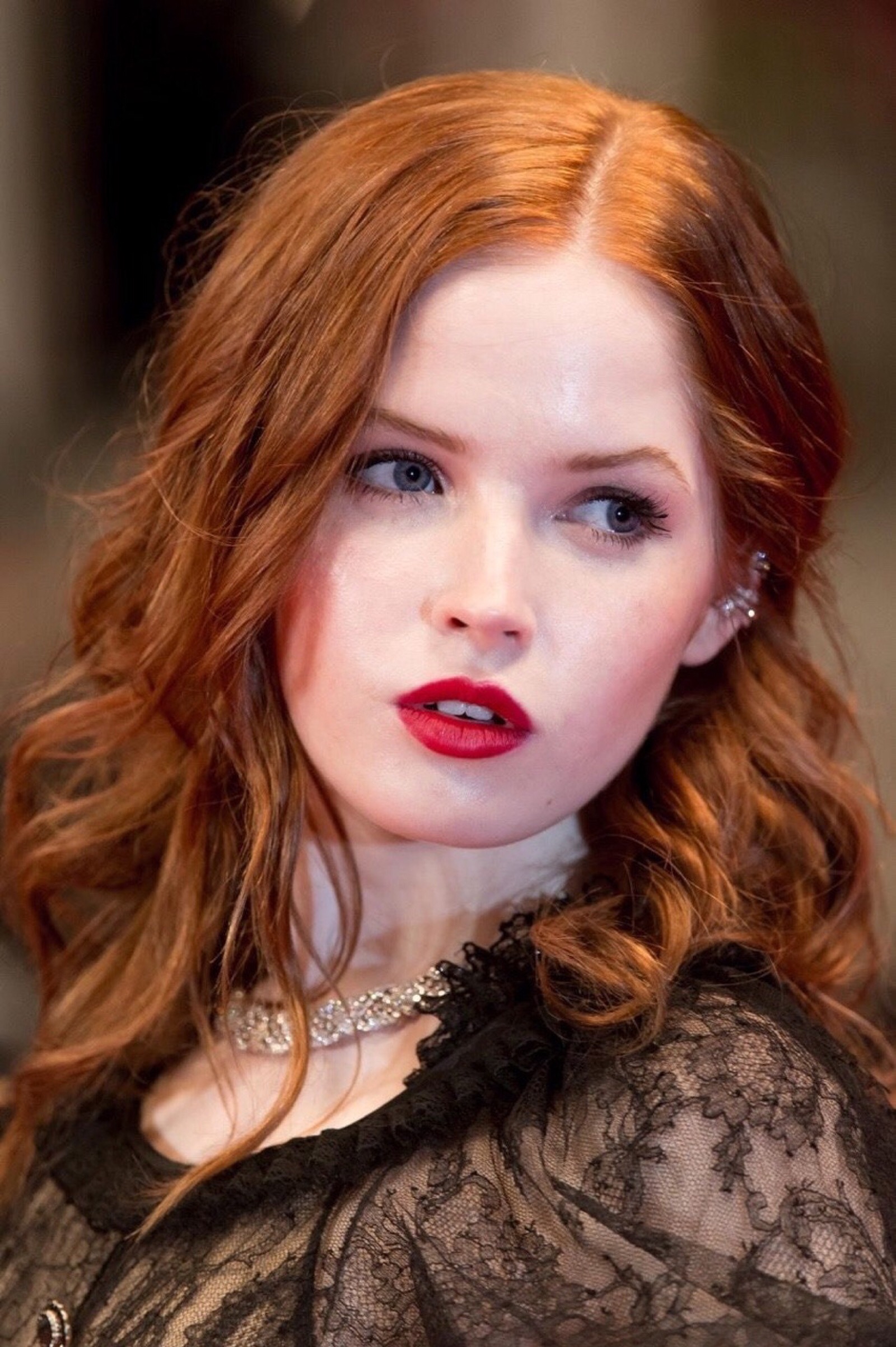 ellie bamber