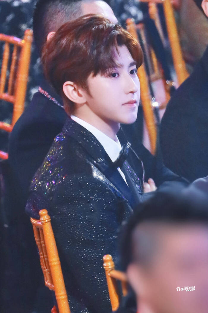 1 爱奇艺尖叫之夜 ninepercent 蔡徐坤