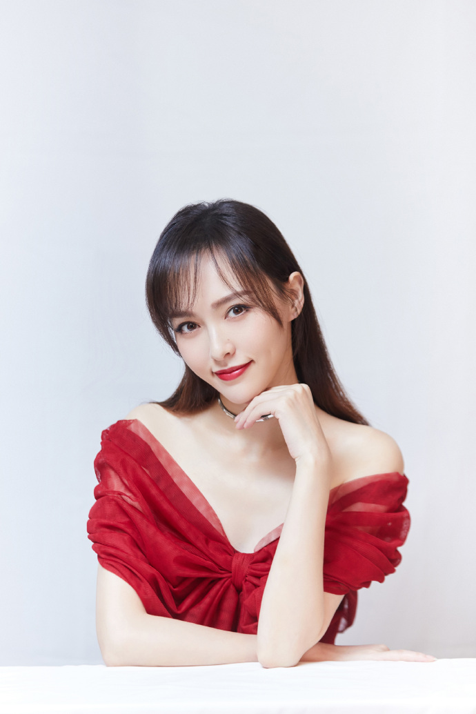 唐嫣 亮相2018cosmo时尚美丽盛典