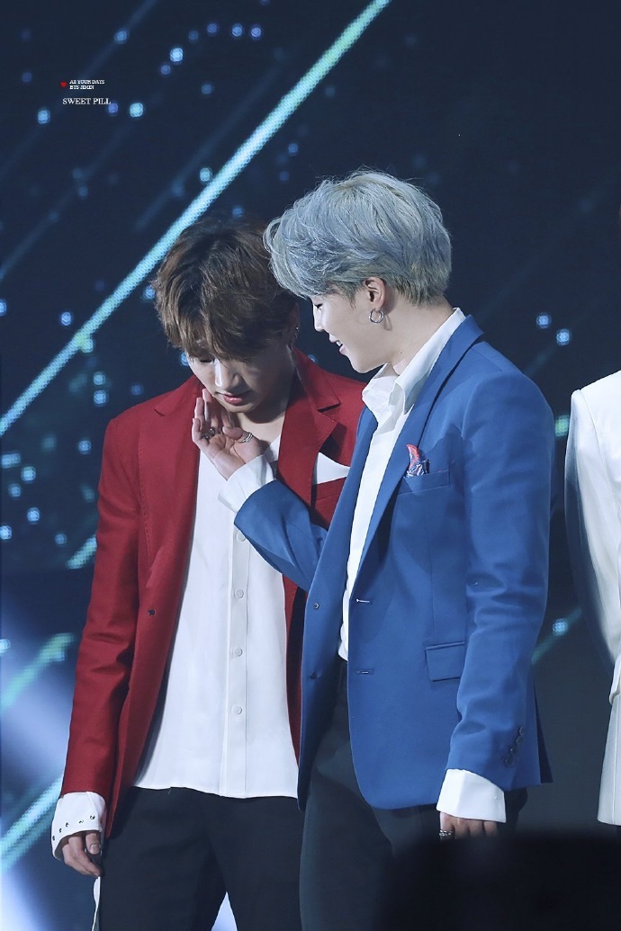 jungkook 田柾国&jimin 朴智旻 bts 防弹少年团 20181128 aaa